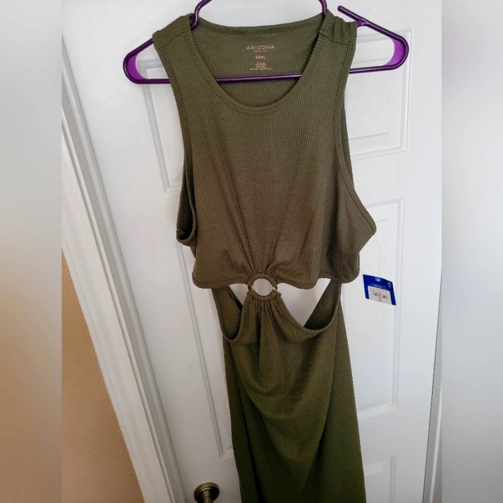 Avocado Rich Olive Green Dress
